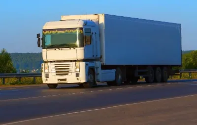 İzmir ile Arifiye Arası Öğrenci Eşyası Taşıma